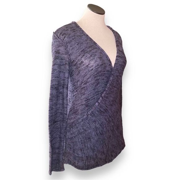 🎈 Free People Gotham Heathered Navy Faux Crossover Sweater Size Small - Picture 3 of 8